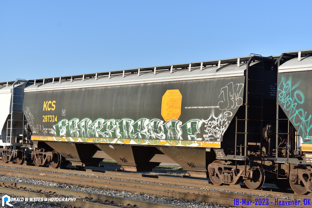 PRN2023030323_499 Kansas City Southern KCS 287324 Hopper Car 58 0" LO C114 3 Bay Covered Cylindrical 5188cf	